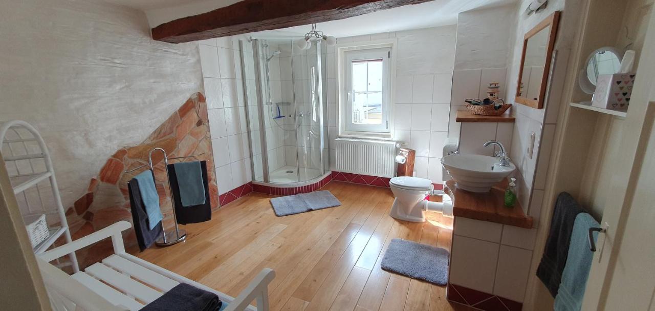 Ferienhaus Zur Altlayer Post Lägenhet Exteriör bild